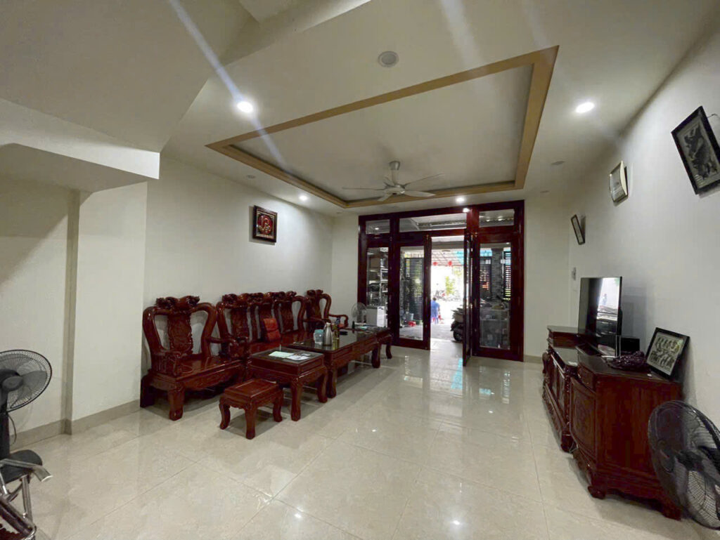 Bán nhà gói 4 KĐT Mỹ Gia đường 18m, gần đường Võ Nguyên Giáp